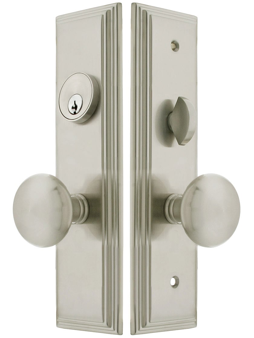 Manhattan Mortise Lock Entry Set with Providence Knobs